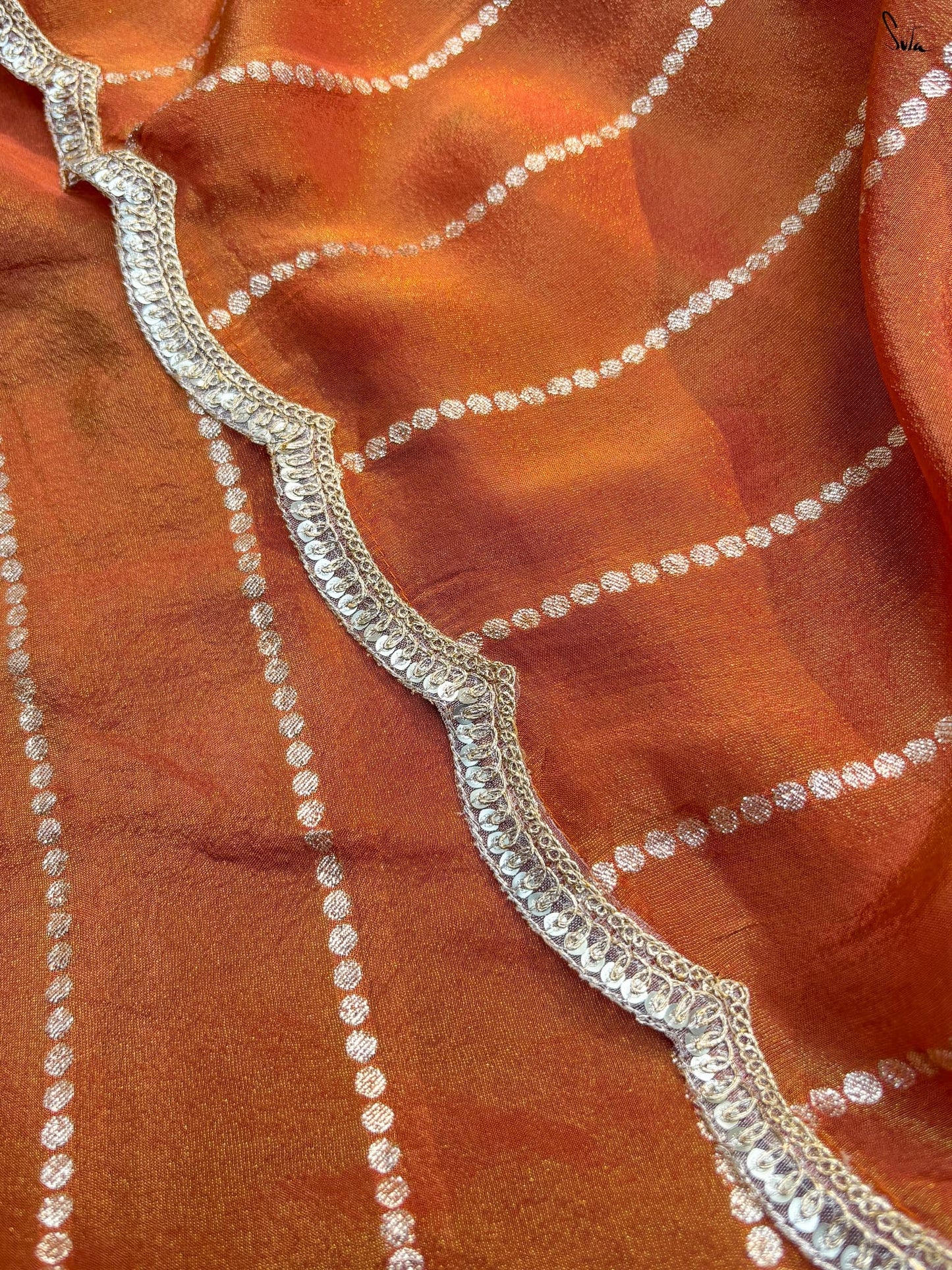 InLine Rekha