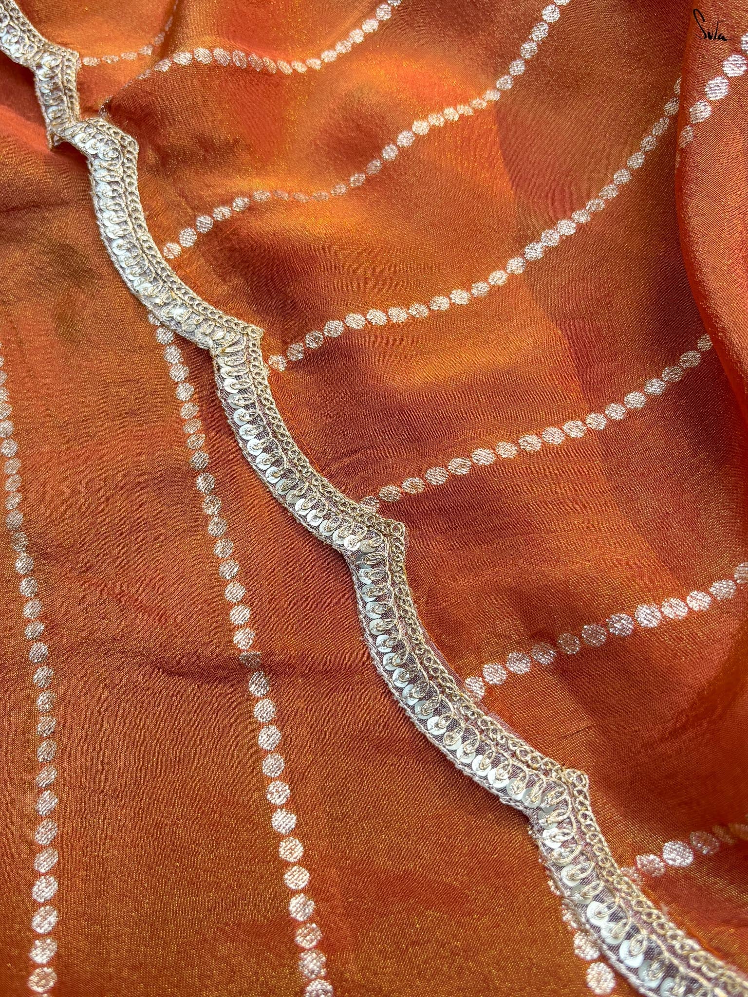 InLine Rekha